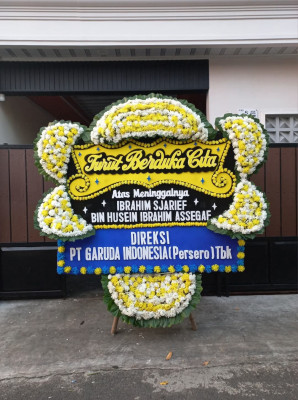 Papan Bunga Duka di Depapre